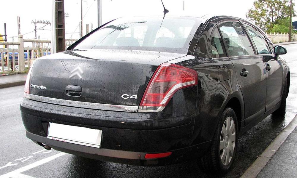 YITOTE Scheibenwischerblätter für Citroen C4 passen Preis Tab Arme 2004 2005 2006 2007: Vorderseite Klingen nur / Limousine