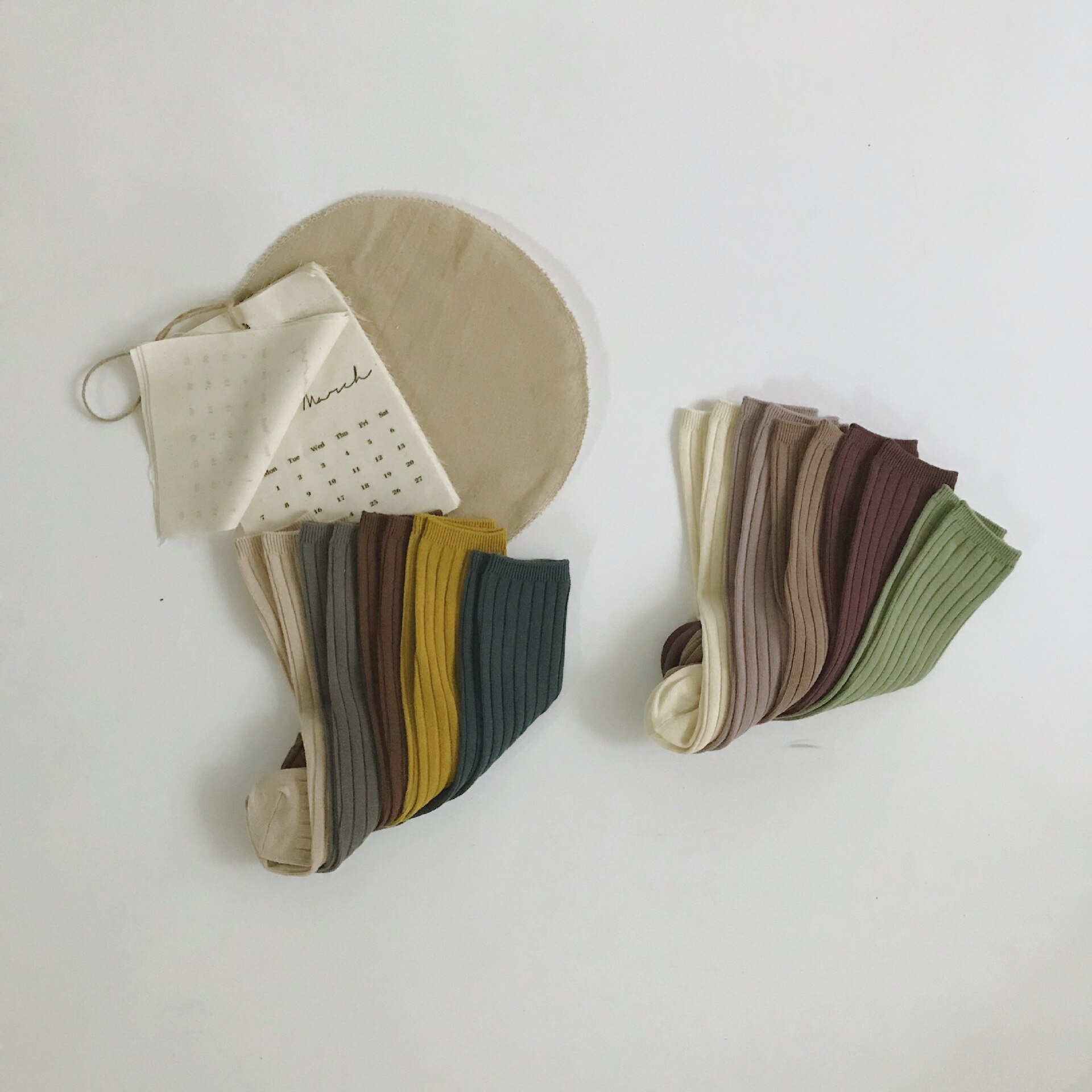 Einfarbig freundlicher Socken Baby Jungen Mädchen Baumwolle Atmungsaktiv Streifen Weiche Socke freundlicher Kniehohe Lange Socken Schuluniform Socken