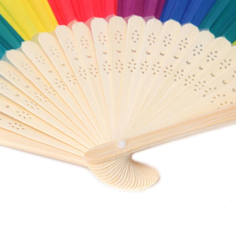 Zomer Regenboog Kleur Zijden Doek Handheld Folding Fan Voor Wedding Party Decoratie Festival Dansvoorstelling Levert