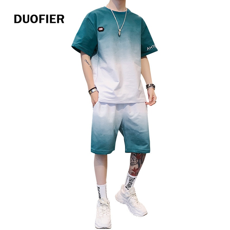 Herresæt 2- delt outfit sportssæt kortærmet sommer fritids træningsdragt tynde t-shirt shorts jakkesæt gradient