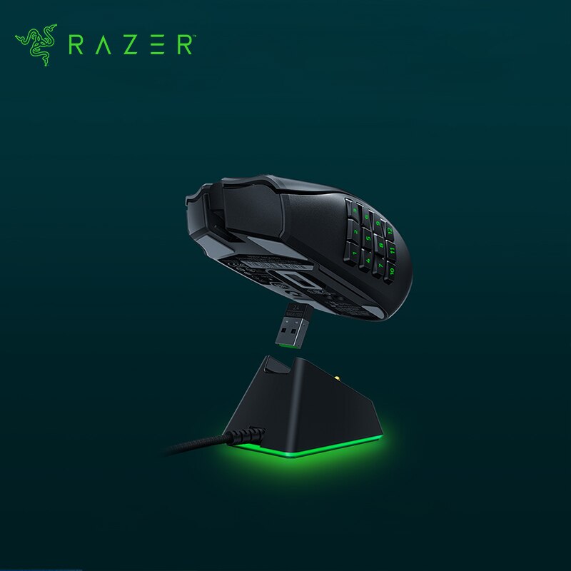 Razer Mouse Charging Dock Chroma: Magnetic Dock with Charge Status Chrome RGB Lighting - Anti-Slip Gecko Feet