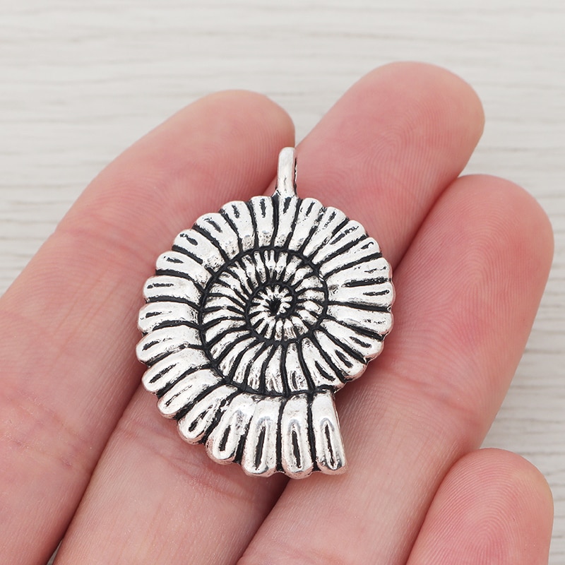 3pcs/lot Tibetan Silver Large Seashell Spiral Sea Shell 3D Charms Pendants for Necklace Jewelry Making 37x28mm