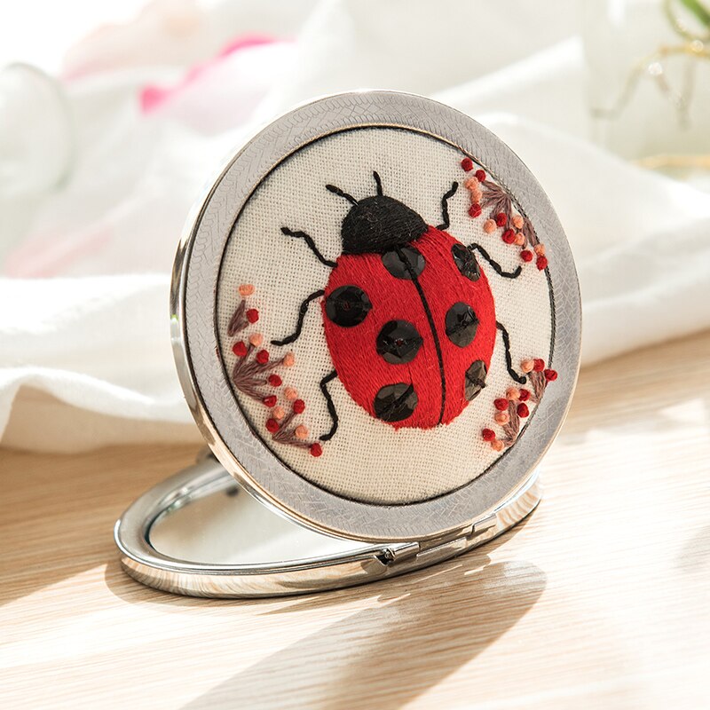 Broderispegel gör det själv-kit sminkspegel portabel dubbelsidig broderi lätt för nyare: 4