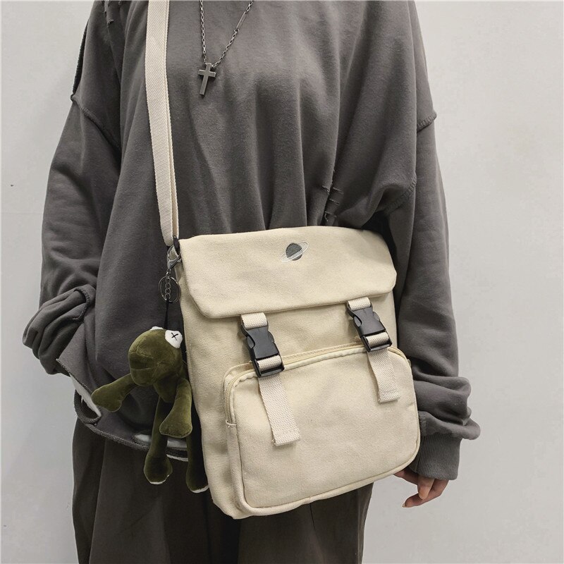Japanischen stil Südkorea Schulter Tasche Frauen Vielseitige eins Studenten Harajuku Planeten Leinwand Tasche schick lässig Schulter B: Weiß nicht mit Anhänger