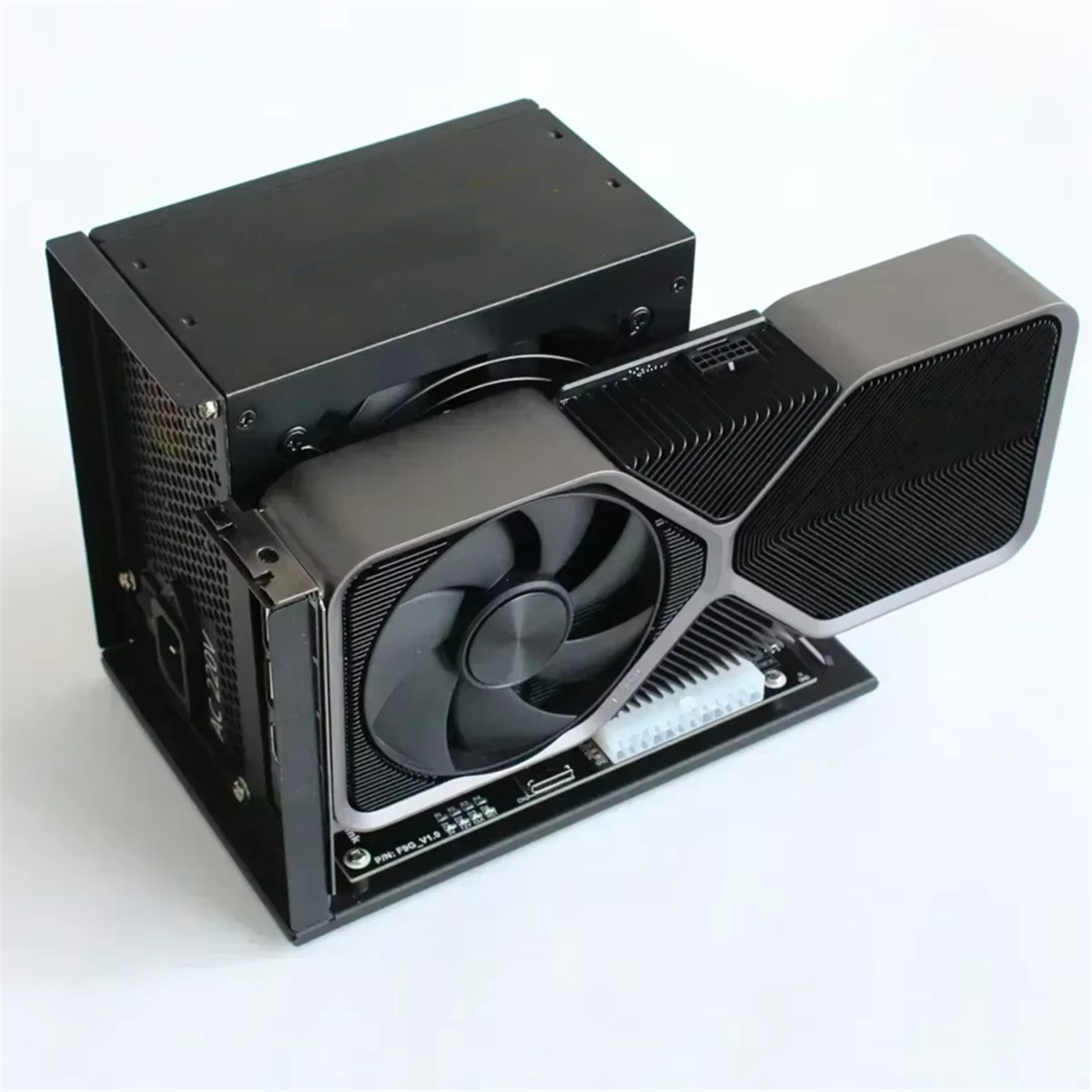 AA84 F9G-BK7 EGPU OCuLink GPU Dock PCIe4.0 X4 Notebook Laptop to External Video Graphics Card M.2 OcuLink to PCIE X16 Adapter