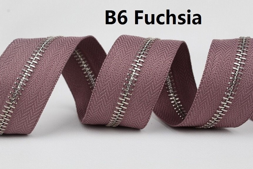 5#  zilveren metalen ritsen, enkele open einde, geelgoud, oranje, roze, fuchsia, paars, metalen rits, rol, 10 meter, veel: B6 fuchsia