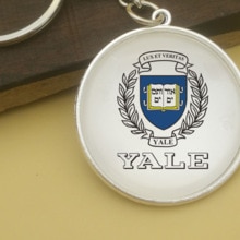 De Verenigde Staten Amerika Hoger University Wereldberoemde Universiteiten College Sleutelhanger Badge Souvenir Classic Wereld: Yale University