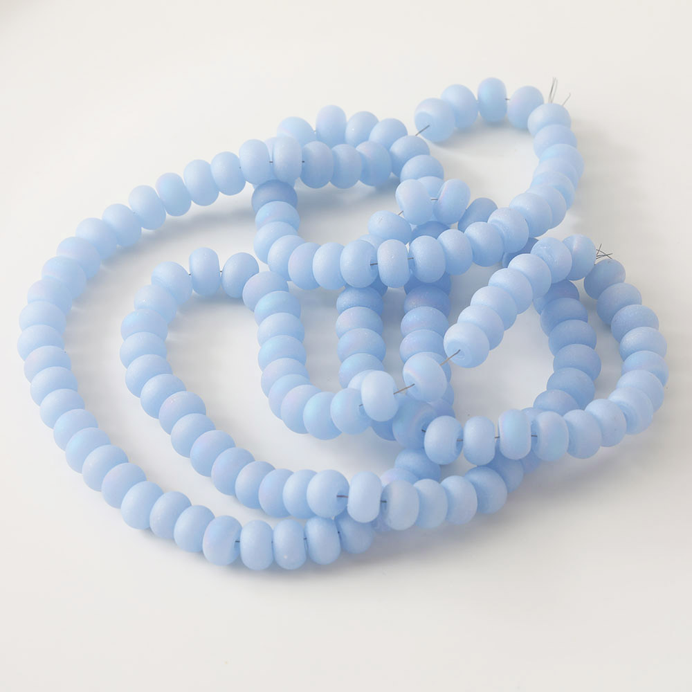 82 stk matterede flade perler skinnende glasperler til smykkefremstilling armbånd DIY perle halskæde 8mm: Blå