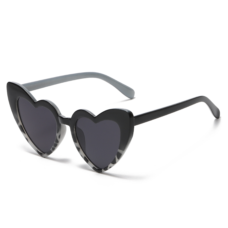 Owl City Heart Sunglasses Women Vintage Red Hearts Shaped Sunglass Ladies Retro Brand Eyewear 90s for Female Shades