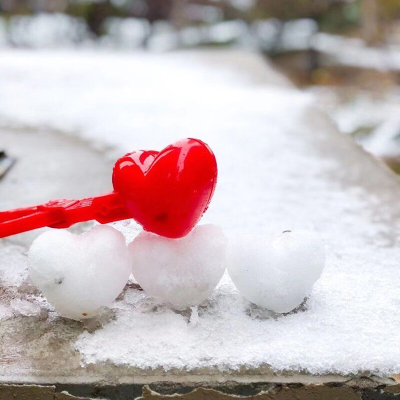 Creatieve Sneeuw Sneeuwbal Maker Clip Maker Rode Liefde Hartvormige Sneeuw Zand Mold Tool Winter Kid Valentines Dag Spel