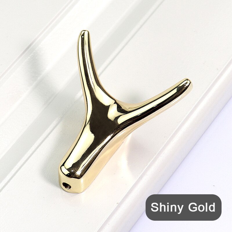 1pc Wall-Mounted Clothes Hook Cow Horn Hook Bathroom Coat Hook Bedroom Robe Hook Bathroom Accessories: SGD