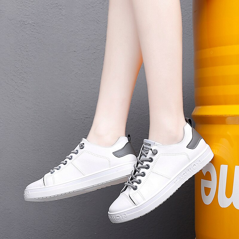 Herre tennissko komfortable trenere joggesko tenis masculino voksen skinn sportssko menn fottøy zapatillas hombre: Hvit / 8