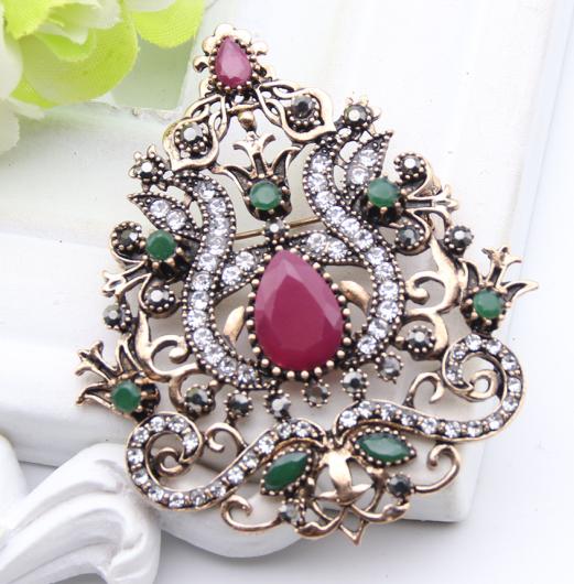 Romantic Flower Morocco Brooch Gold Color Rhinestone Women Brooches Lapel Hijab Scarf Pins Ladies Wedding Party Festival: 002