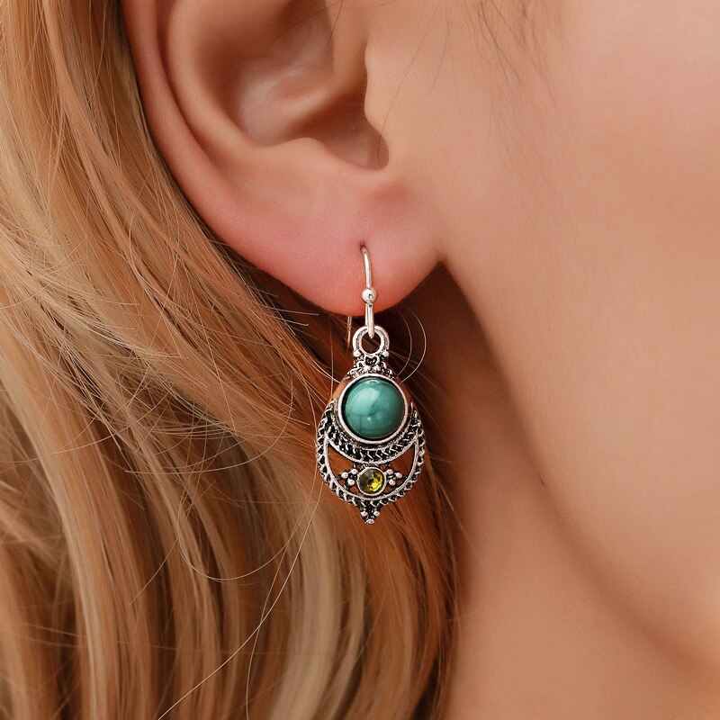 Big Vintage Eye Shape Synthetic Turquoises Earrings for Women Antique Silver Plated Jewelry Earring To Girlfriend