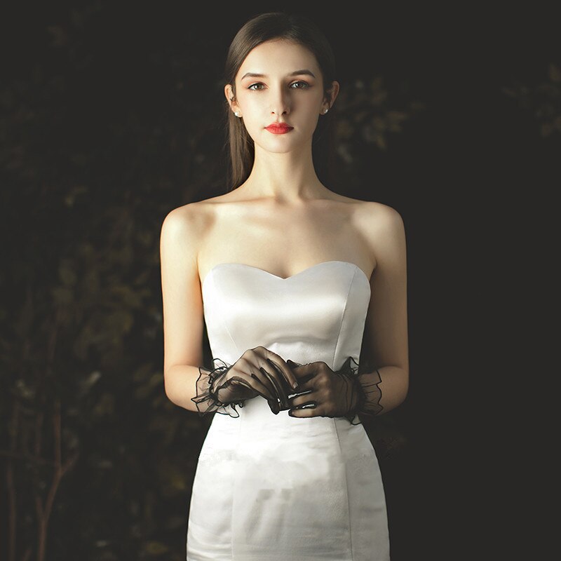 Rękawiczki damskie koronkowe pełne rękawiczki krótkie tiulowe rękawiczki etykiety rękawiczki rozciągliwe lotosowe Sheers czarne rękawiczki rękawiczki ślubne