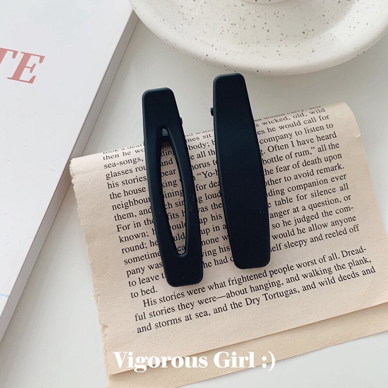 2PC Korea Macaron Color Hair Clips Acrylic Barrettes Geometric Hollow Matte Hair Clips For Girls Women Hair Accessories: 2pc Black clip