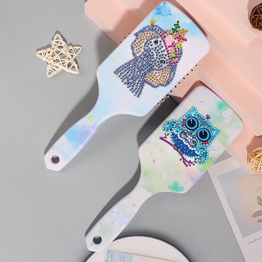 Peinture diamant 5D à faire soi-même, avec des animaux de dessin animé, peigne à strass, brosses à cheveux en forme spéciale, artisanal fait à la main