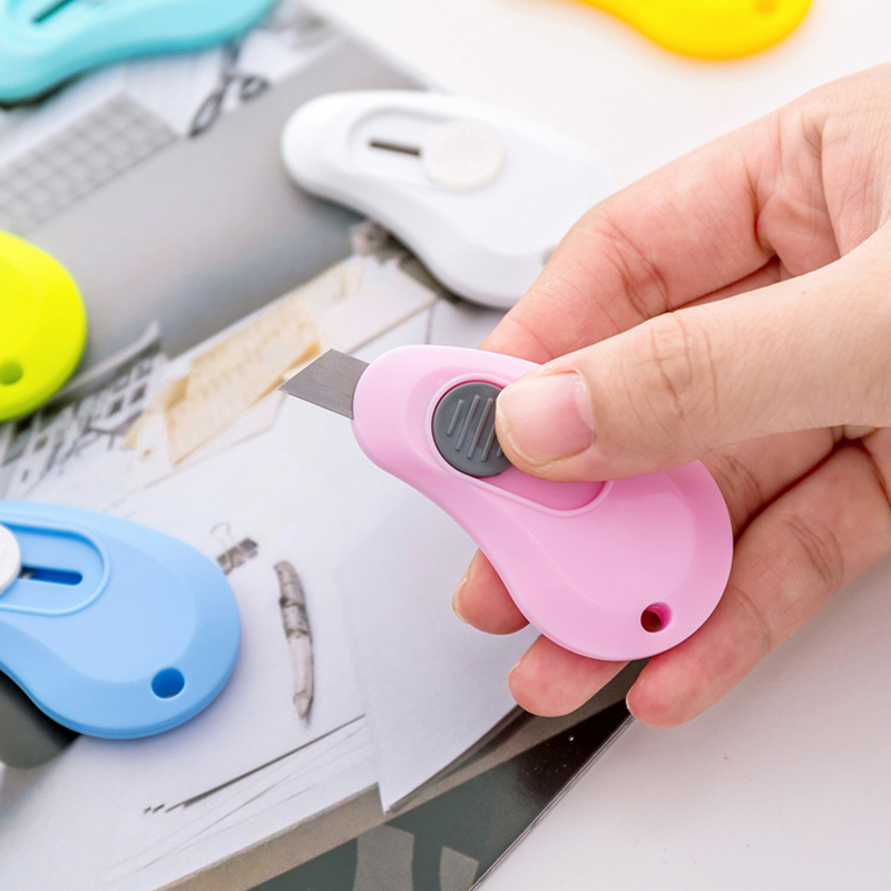 Mini couteau utilitaire Portable pour enfants, coupe-papier, lame de rasoir en papier, papeterie créative, mignon Kawaii, couleur unie, 4 pièces/lot