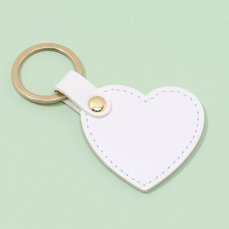 LLavero de cuero en forma de corazón para mujer, colgante de coche de Metal, pequeño, fresco, accesorios de , 5264: Blanco
