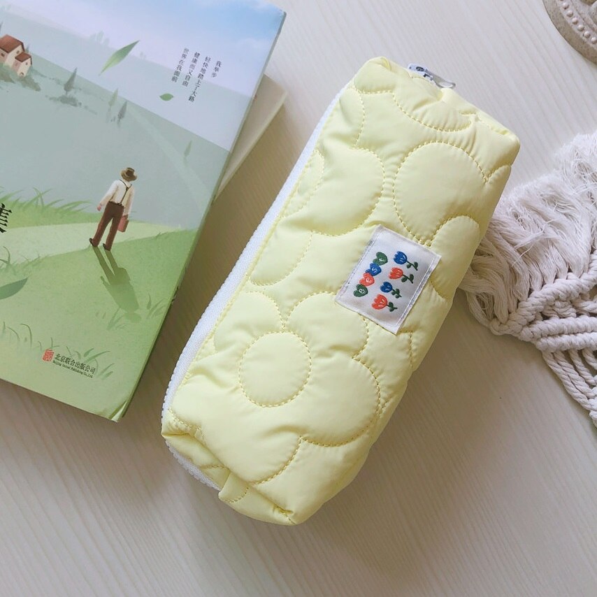 Ins Mini Leuke Make-Tassen Gewatteerde Potlood Pen Gevallen Voor Kantoor Meisjes Kleine Cosmetische Pouch Voor Vrouwen Organizer Voor borstels: Yellow
