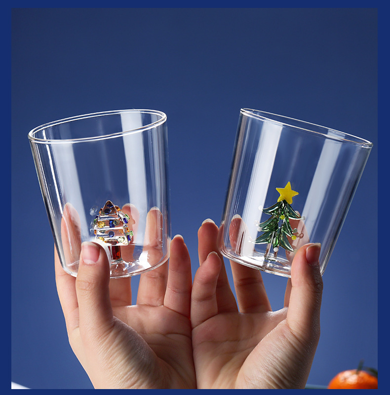 Nowy kreatywny szklany kubek świąteczny 3d Kubki choinkowe Szklany kielich czerwonego wina Przezroczysty kubek robić kawy z sokiem mlecznym Prezent świąteczny