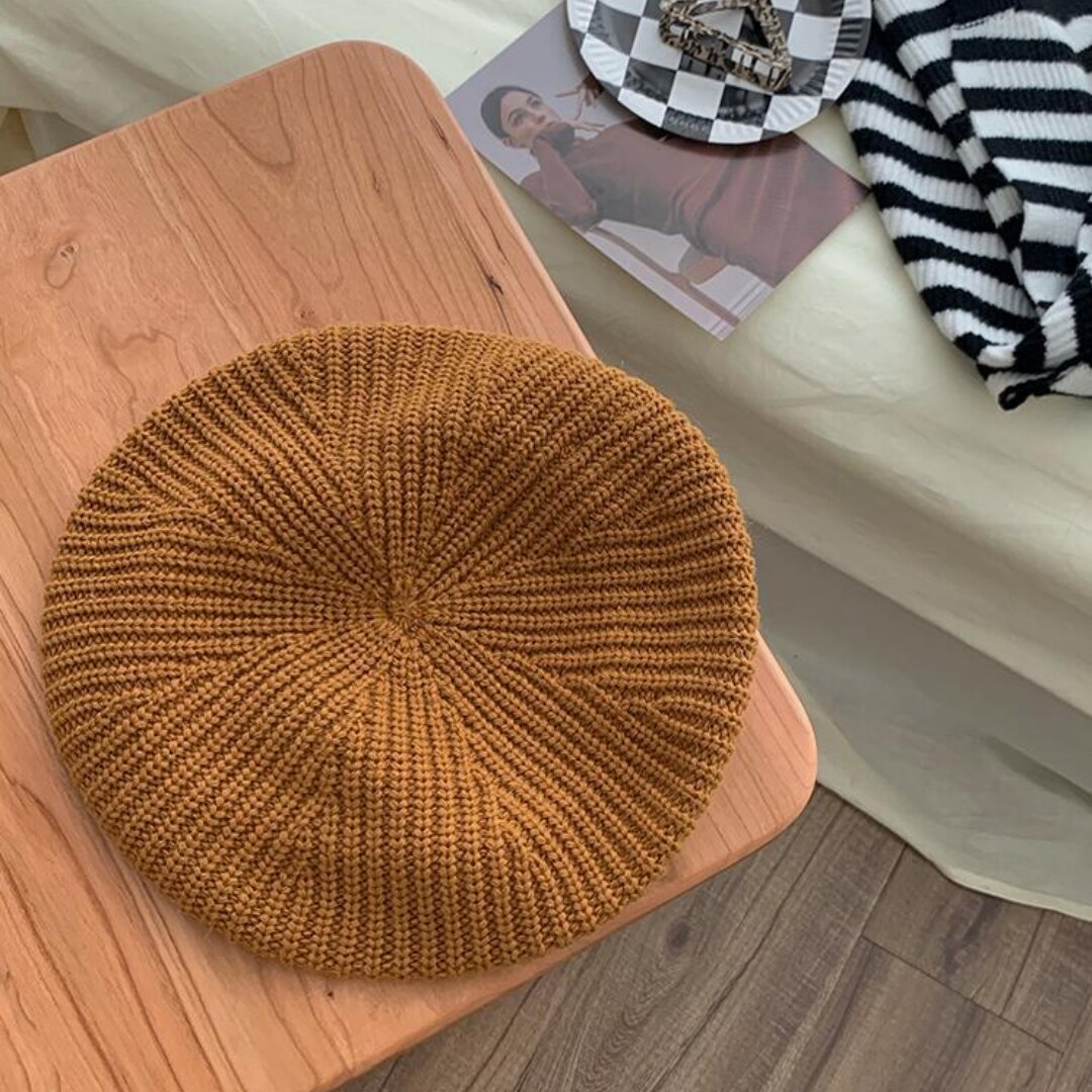 Autumn Winter Soft Knitted French Beret Women Female Solid Korean Knit Warm Berets Version Streetwear Painter Hat: Khaki