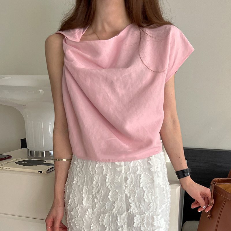 Yksivärinen yksiolkainen t-paita, lyhythihainen rypytetty toppi kevät- ja kesävaatteisiin naisille