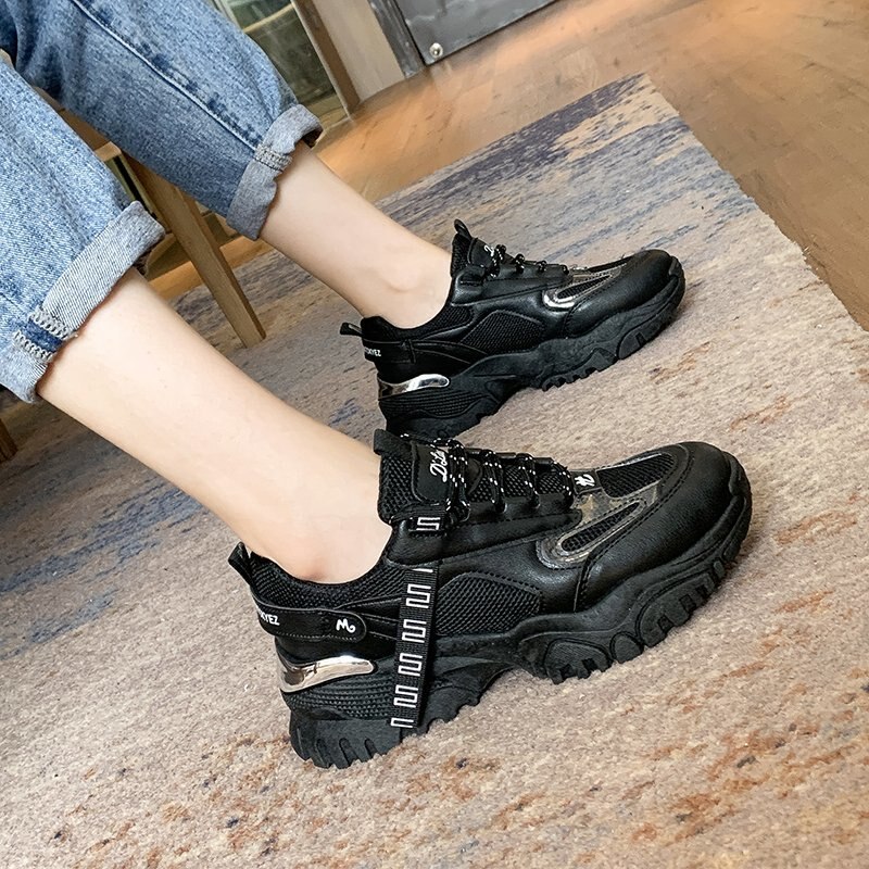 Frauen Turnschuhe Breathble Schuhe Für Frauen SummerNew Outdoor Dicken boden Trend Frauen Vulkanisierte Schuhe