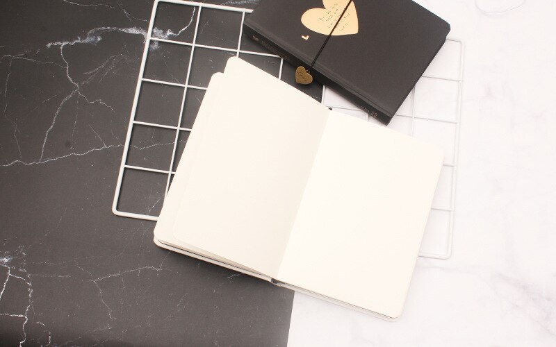 "Liefde Is" Hard Cover Dagboek Mooie Notebook Leeg Papers Tekening Notepad Journal Liefhebbers Vriendin Vriendje