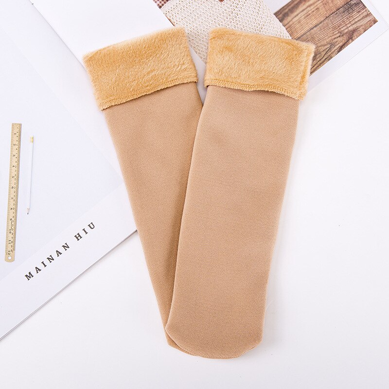 Winter Wamer Women Thicken Thermal Wool Cashmere Snow Socks Seamless Velvet Boots Floor Sleeping Socks For Ladies: skin