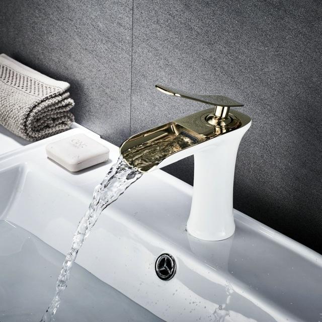 Vandfald badeværelsesvask håndvaskarmaturer koldt hanedæk monteret vandmixer kran antik bronze krom færdig: Hvidt guld