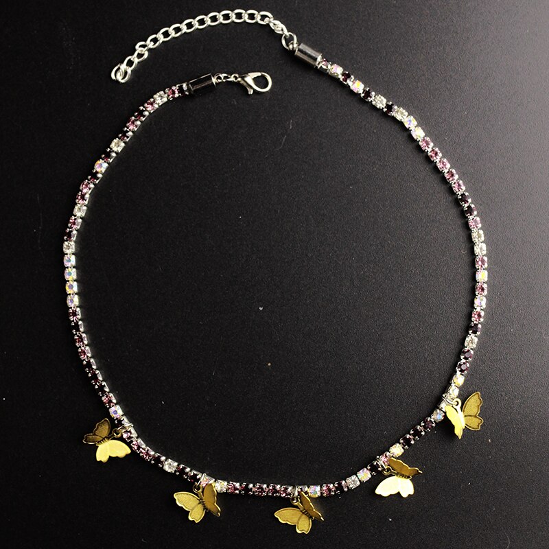 Gargantilla de diamantes de imitación de cinco mariposas para mujer, collar de cadena gótico de Hip Hop, joyería para , collar de Gargantilla con colgantes: multicolor 03