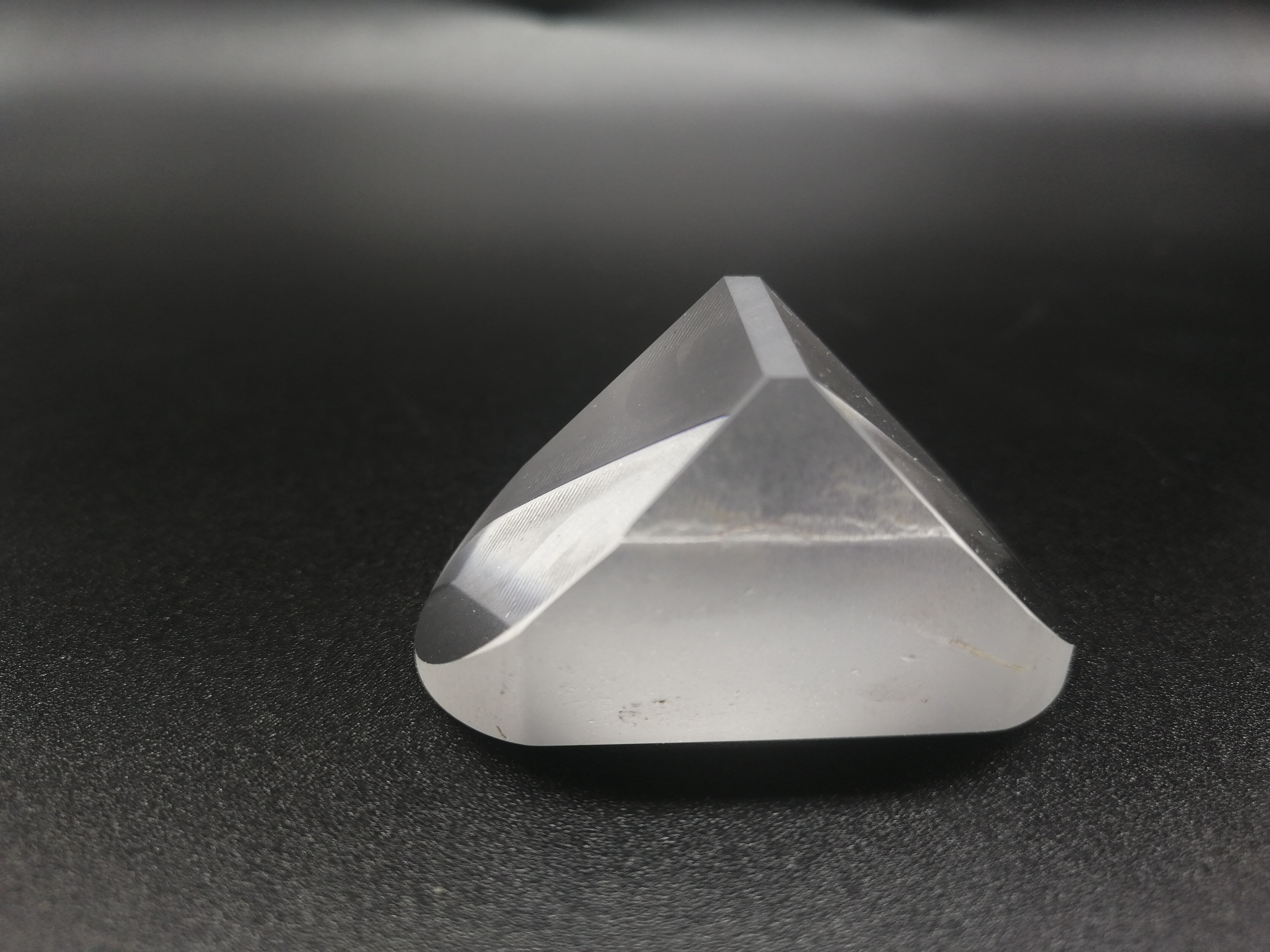 Prismas de cristal óptico N-BK7 de 44x21x22mm lente Triangular de prismas Paul