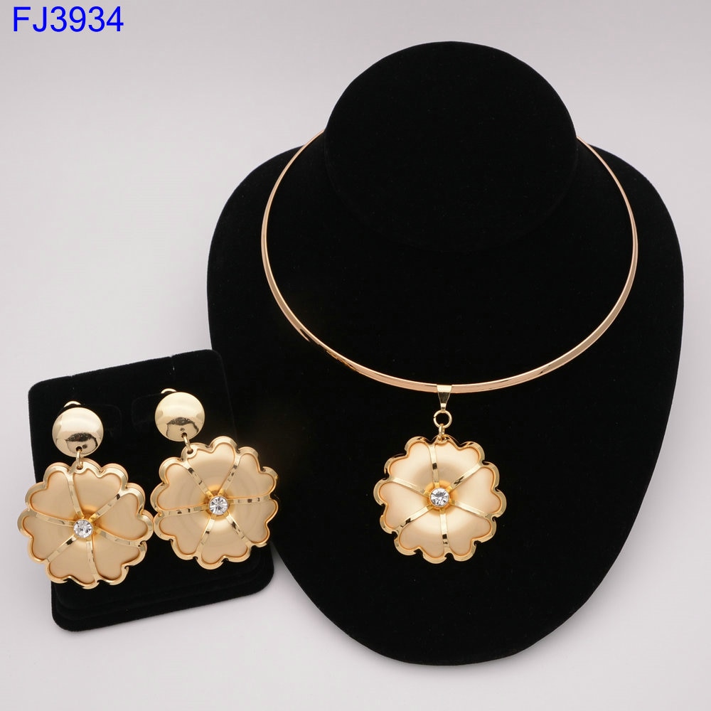 Afrikaanse sieraden sets dubai goudkleurige nigeriaanse sieraden sets bruidskralen bruiloft sieraden set dames kostuum