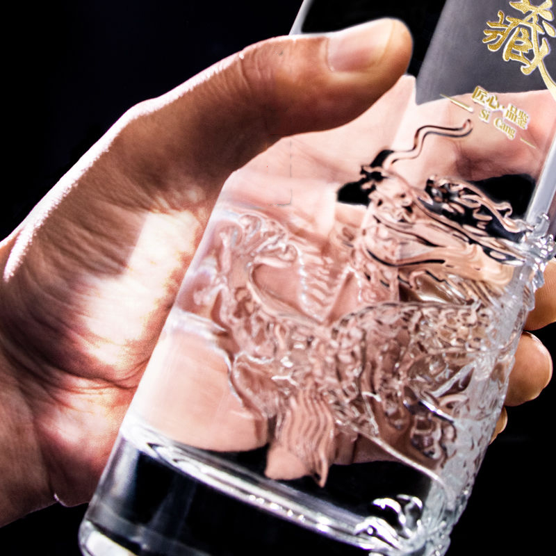 Decantador de whisky con grabado de dragón, botella de Alcohol de forma redonda de vidrio sin plomo, licor único para Bar y decoraciones de , 500ML