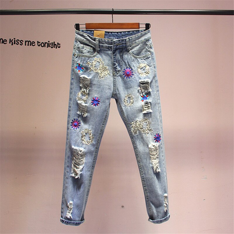 Pantalones vaqueros de las mujeres de primavera y otoño de trabajo pesado bordado flor pantalones de Mujer Vaqueros estilo coreano sueltos longitud del tobillo Harem Jeans pantalones Y86: 28
