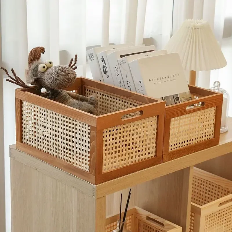 Retro Opbevaringskasse i Massivt Træ - Rattan Kurv til Bøger, Snacks, Kosmetik - Organizer til Hjem, Badeværelse, Køkken