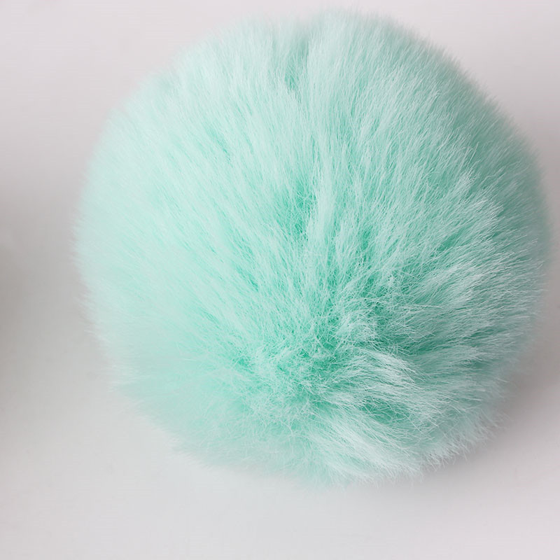 10 stuks 8 cm effen Rex konijn pompom sleutelhanger tas diy handgemaakte materialen en detailhandel kleuren ondersteunen mix en match: Licht Groen