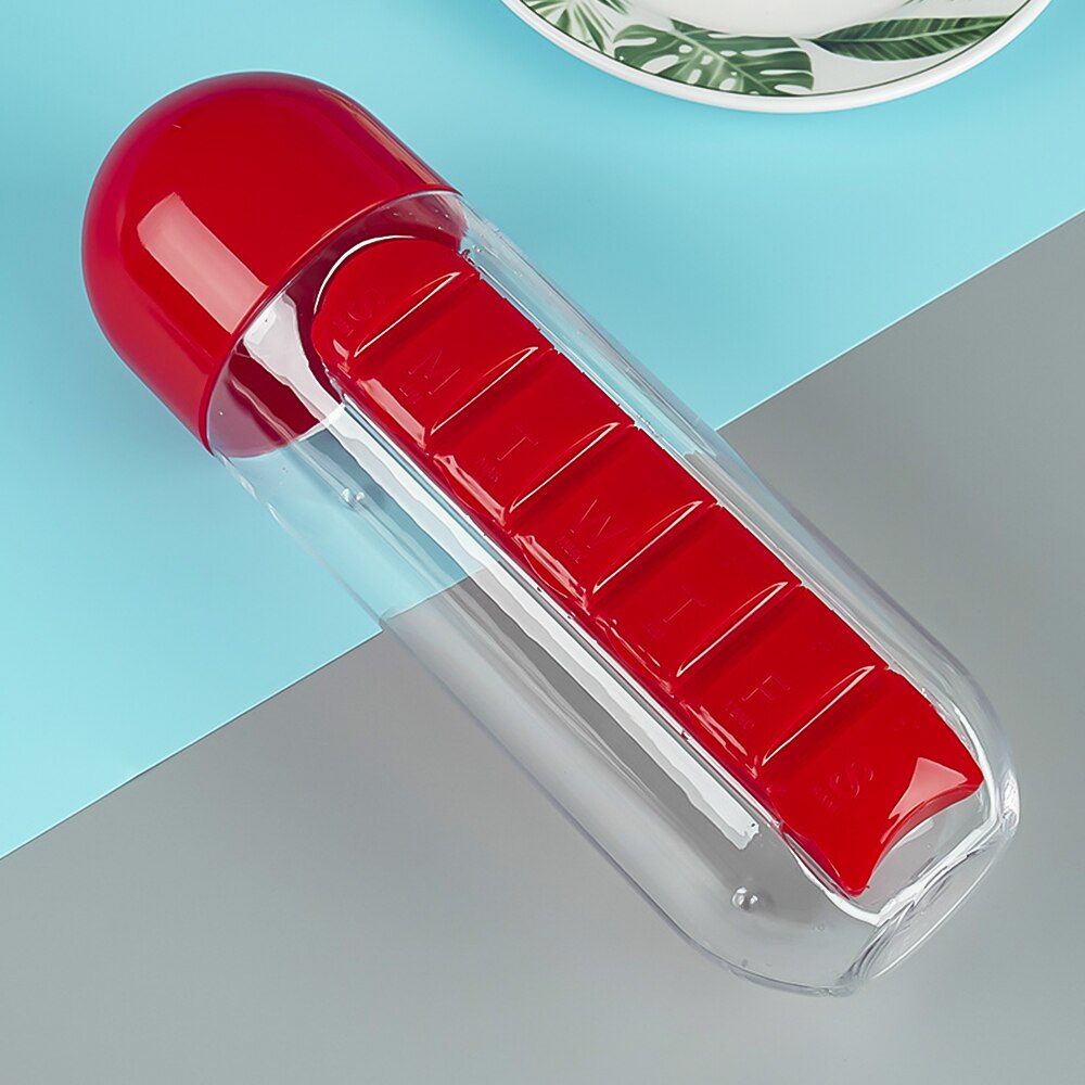 600Ml Sport Plastic Water Fles Combineren Dagelijks Pill Boxes Organisator Drinken Flessen Lekvrije Fles Tumbler Outdoor: Red