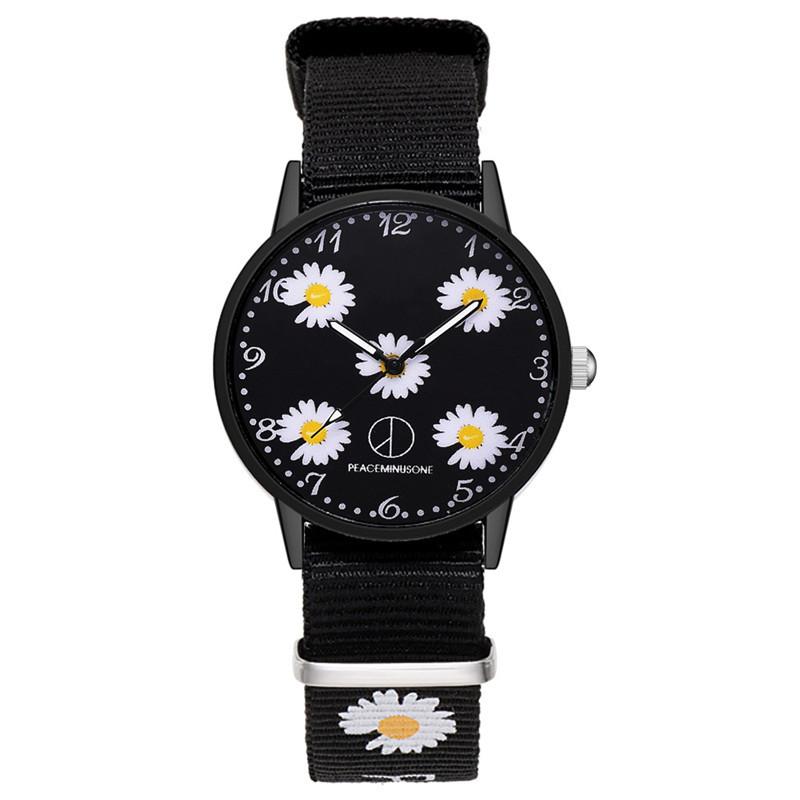 Kleine Daisy Armbanduhr Frauen Nylon Strap Kleid Quarzuhr Einfache Wilden Freundinnen Paar Uhr Geburtstag Frauen: b