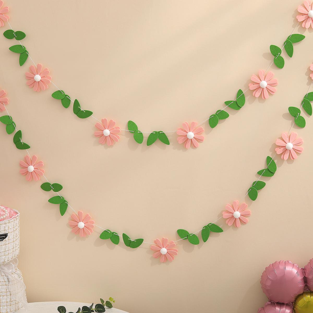Felt Feestdecoratie - Margriet Hangers, Bontballen, Groene Bladeren - Verjaardag Banner