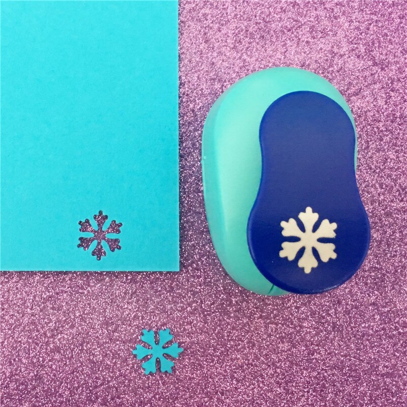 snowflake shaped 5/8" EVA hole punch greeting card handmade craft punch cortador de papel de scrapbook snowing puncher
