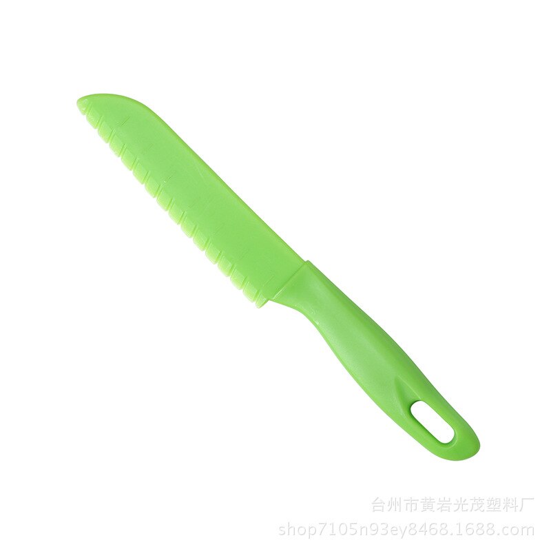 Cuchillo de cocina seguro para pan de fruta, herramientas de diente de sierra para niños pequeños, pelador de plástico para niños, cuchillos de lechuga, cortador de diente de sierra: Green