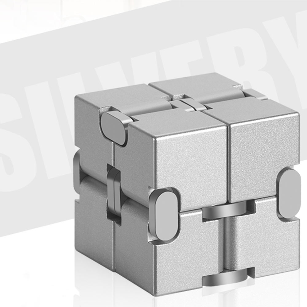 Antistress Oneindige Cube Stress Relief Speelgoed Premium Metal Infinity Cube Draagbare Decompresses Ontspannen Speelgoed Voor Kinderen Volwassenen: Sliver