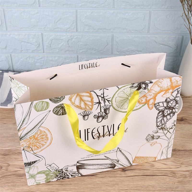 12PCS Portable Bags Fruit Tea Printed Paper Handbag Cute Candy Snacks Bags Party Favors