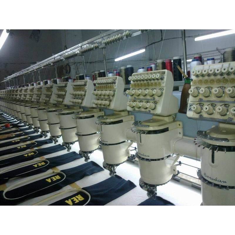 ZYQ Ningbo Rostone KG270282 piezas Barudan de YS de bordado de la máquina 7 aguja, hilo apoyo delantal B109