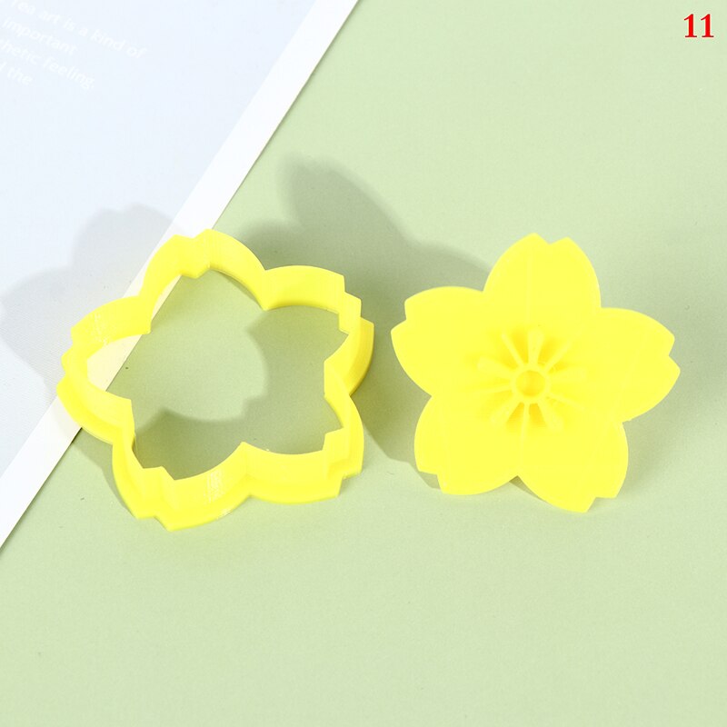 1 Piece Of Flower Plastic Decorative Biscuit Mould Diy Kitchen Cake Decoration Tool Cookie Stamp Mold Kitchen Tool: 11