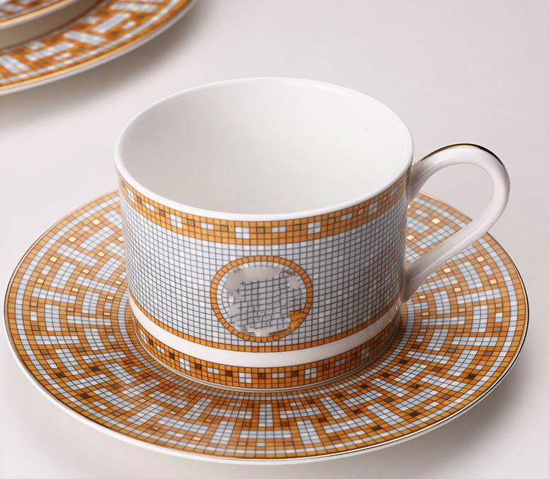 Ceramic Dinner Plates Geometric Pattern Ceramic Dish Charger Plate Yellow Grid Dinnerware Plate Set Serving Dish: mug set