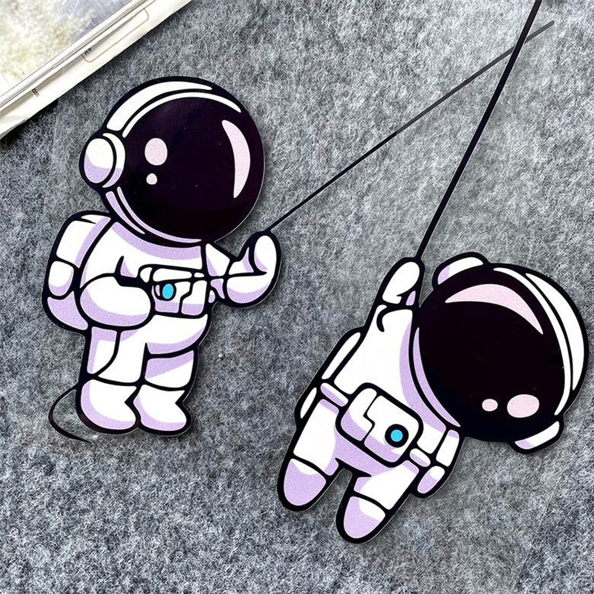 Astronaut Reflective Car Stickers Decor accesorios Motorcycle Scooter Body Window Windshield Fuel Tank Cover Rear Tail Decals