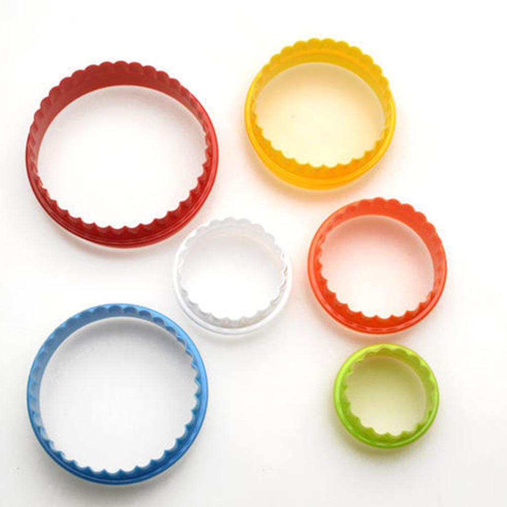 Colorful Child Baby Multi-shape Plastic Mold Cookie Biscuit Cutter Mould Pastry Maker Tools Randomly Sent 1 Set